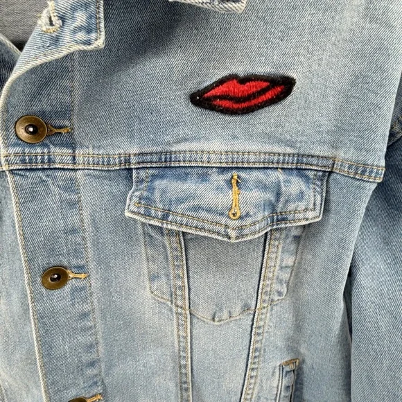 New York 1969 Stonewall Denim Jacket Lips Patch Light Wash XL - Picture 2 of 8